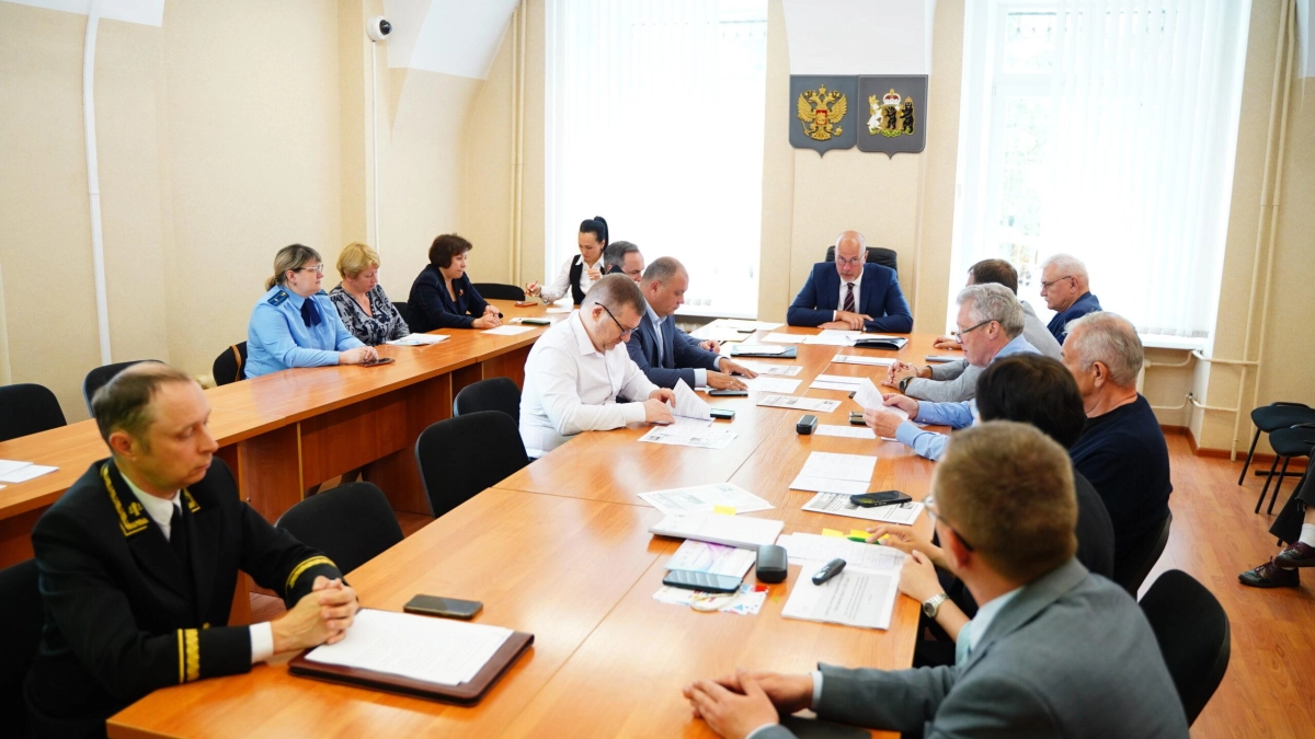 В Ярославской области 1843 НКО: новых становится меньше