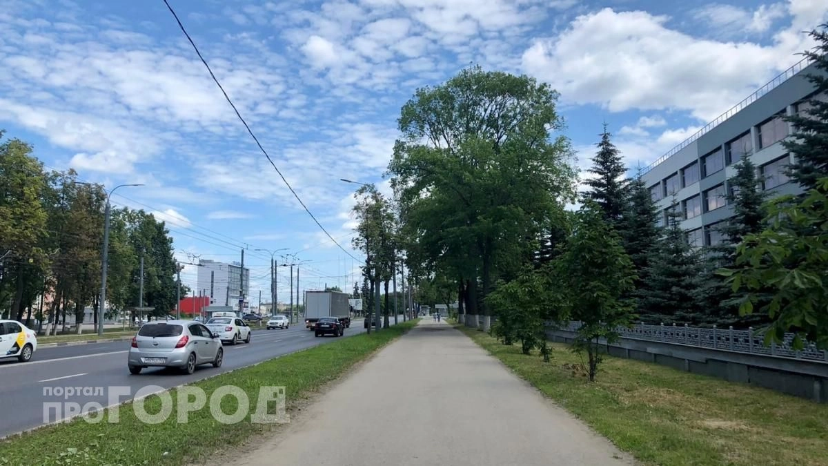 Больше никаких споров при сужении дороги: раз и навсегда запомните правило приоритета по пунктам ПДД