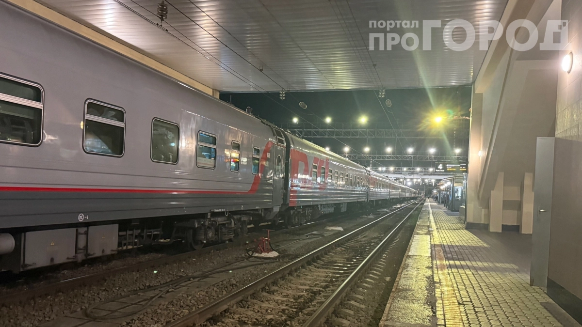 Ж/д станции закрывают, билеты пропадают — а мы всё равно едем: секреты питания в долгом пути