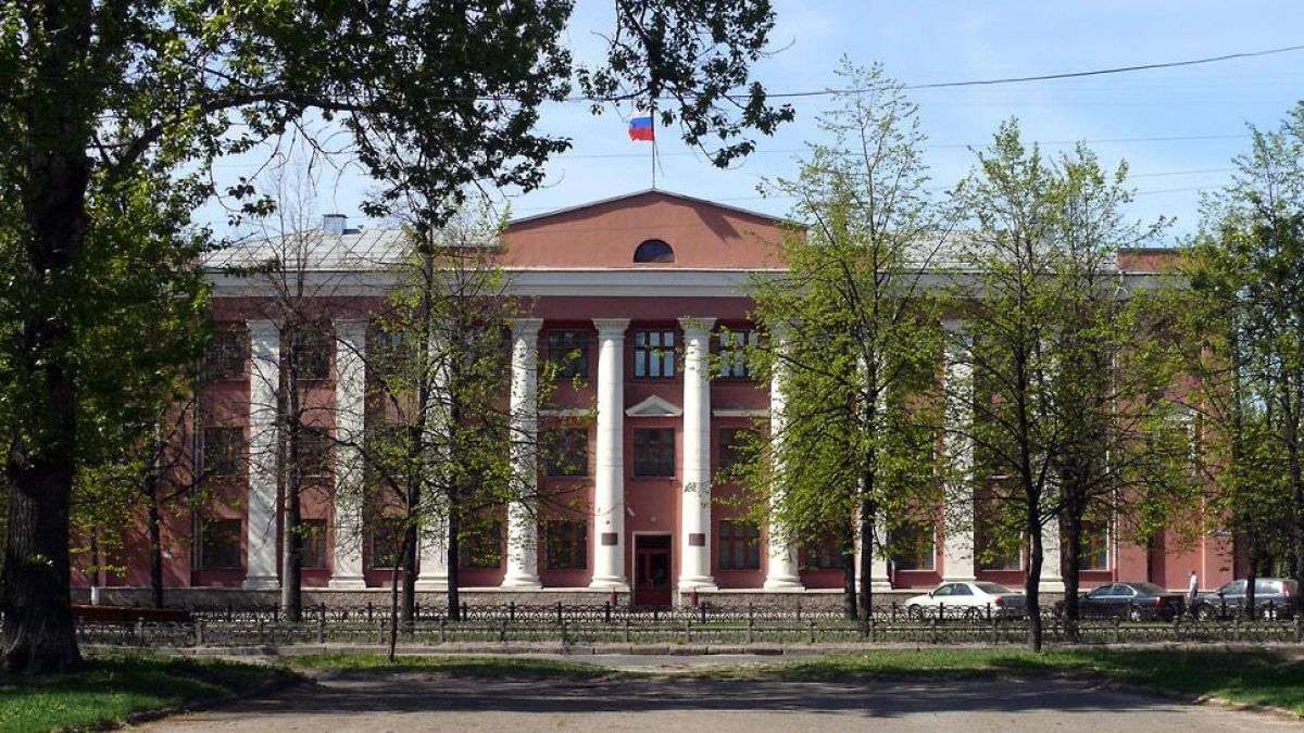 «Россети Центр» заплатят 600 тысяч за ошибку в договоре и просрочку