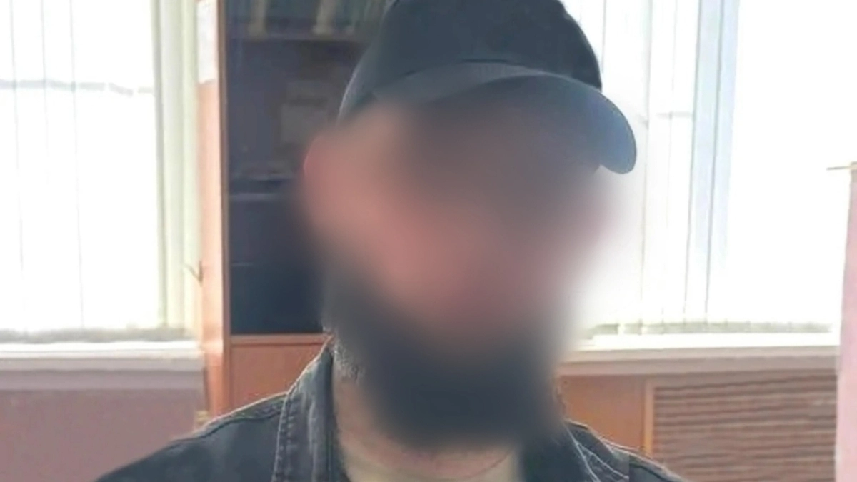 Ярославец выманил у подростка в Абакане  интимные фото и деньги, представившись девушкой