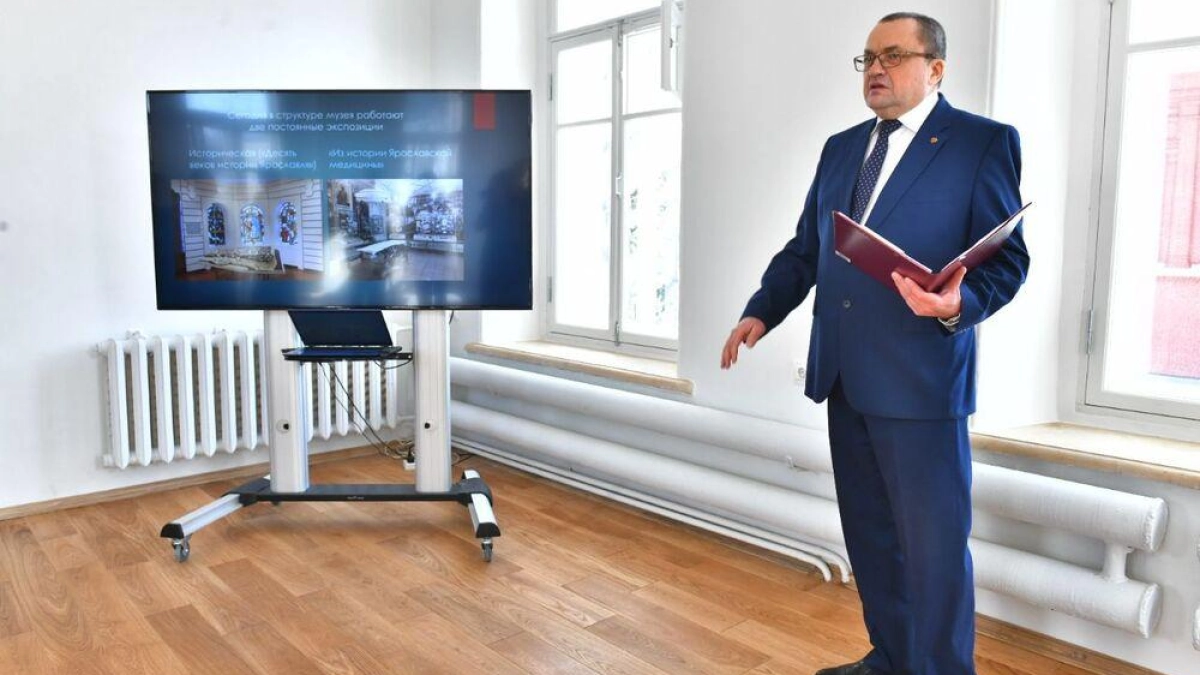 Экс-мэр Ярославля Александр Нечаев получит почетный знак города