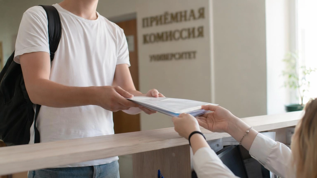 От 155 тысяч в год: самые доступные специальности в вузах Ярославля