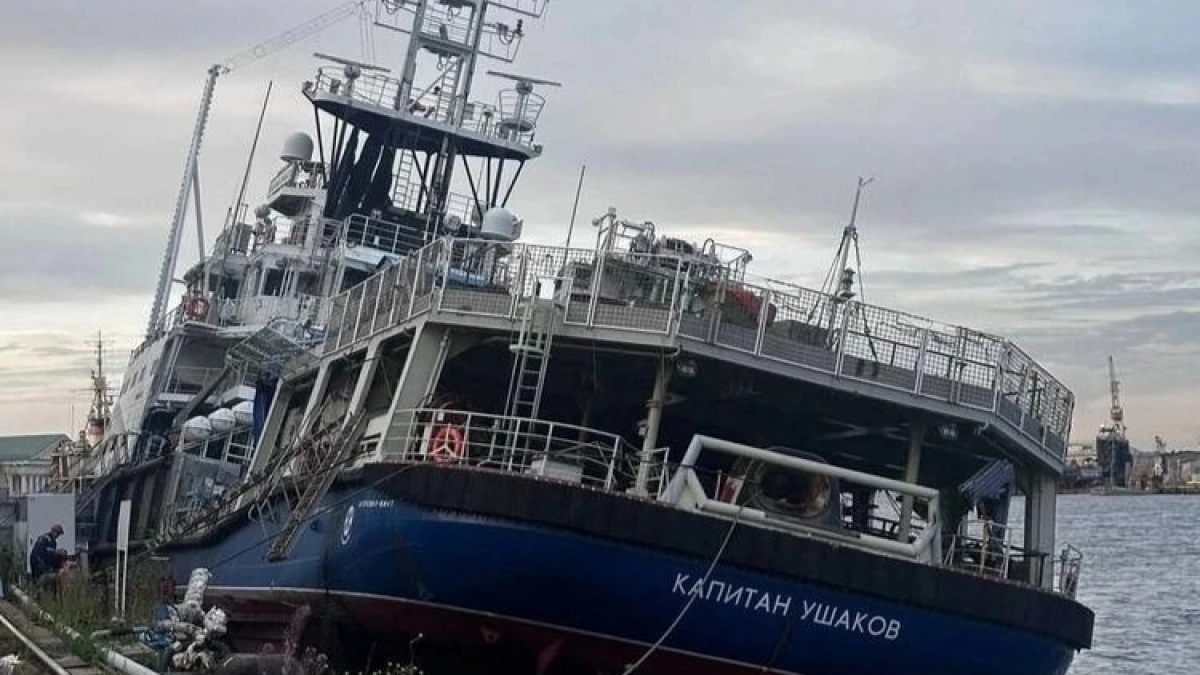 651 миллион за “Капитана Ушакова”: с ярославской верфи требуют возместить ущерб Неве