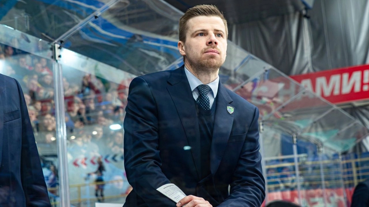 Александр Перов после чемпионства ВХЛ переходит в тренерский штаб «Локомотива»