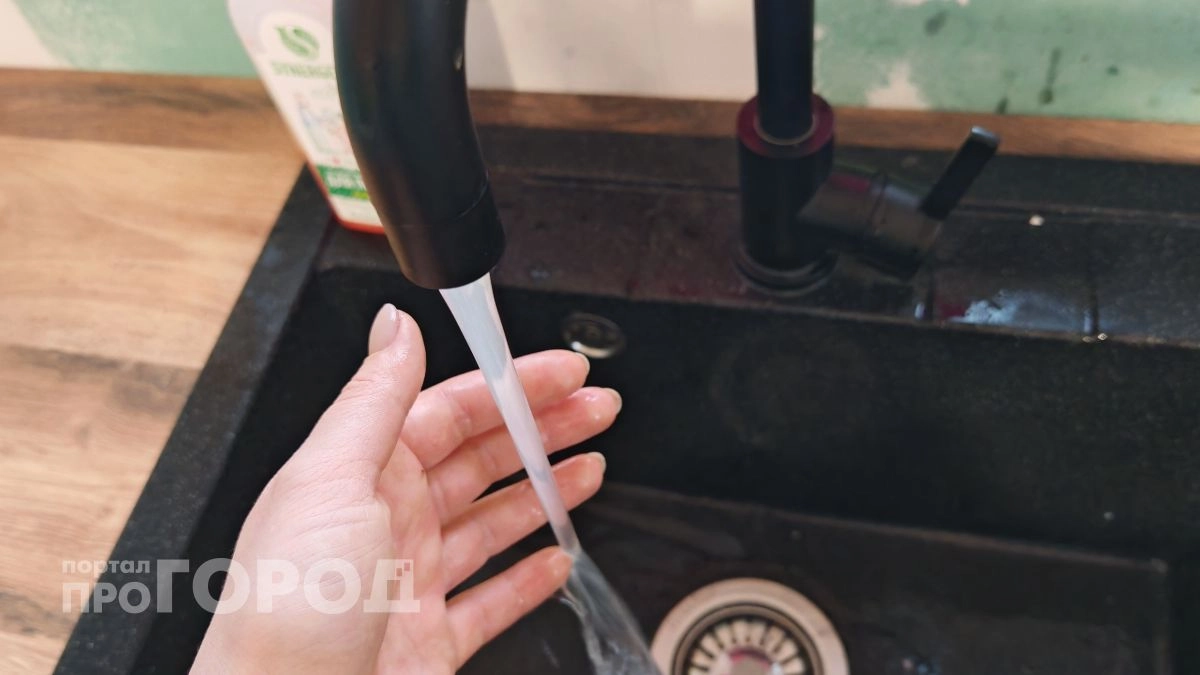 Фильтры для воды уходят в прошлое: простой способ с заморозкой делает воду чище без затрат  