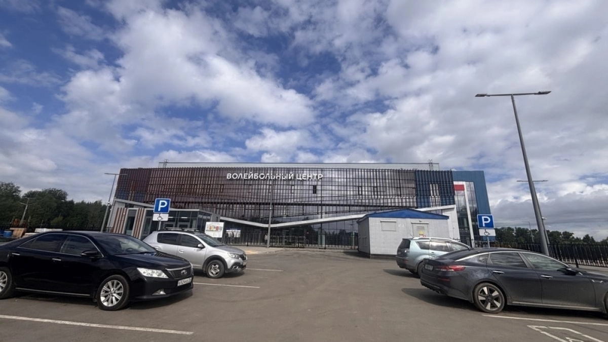 В Ярославле главную арену волейбольного центра готовят к сдаче