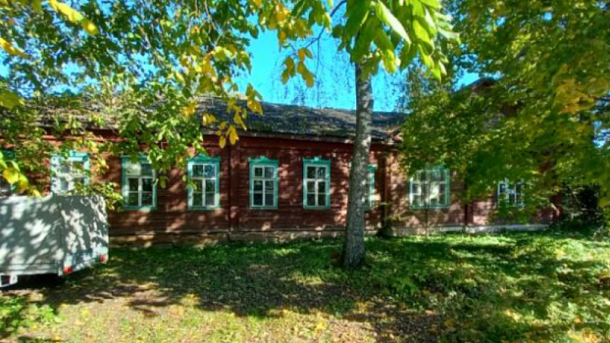 В Ярославской области бывшую сельскую библиотеку выставили на торги за 15 тысяч рублей
