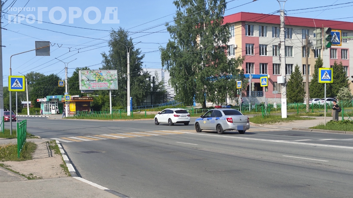 Чуть задел сплошную — а инспектор уже тянет протокол: Верховный суд пояснил, что делать в такой ситуации