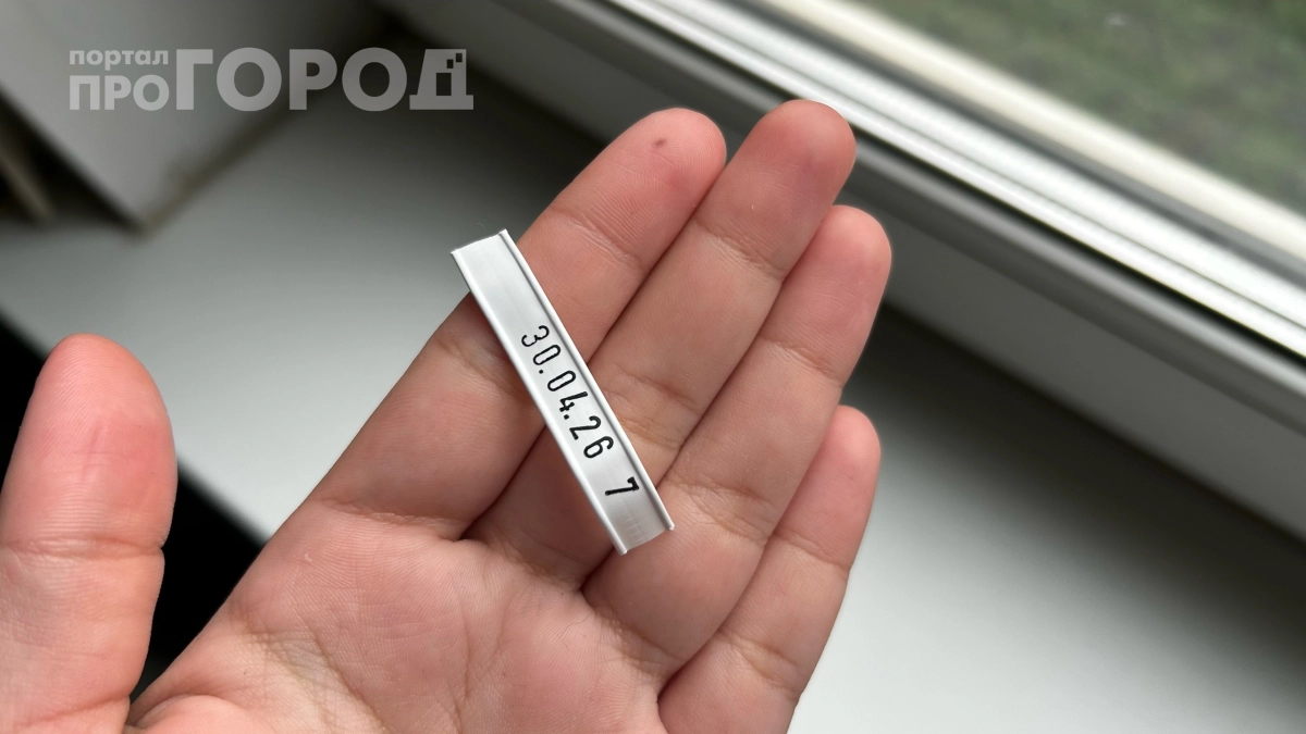 Зажимы от хлеба больше не выбрасываю — теперь использую их каждый день: навела порядок в проводах и на даче