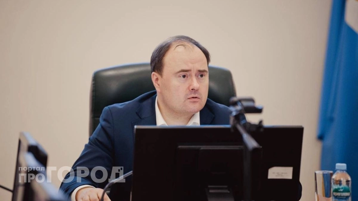 Топливная ситуация под контролем: мэр рассказал, кому хватает топлива в первую очередь