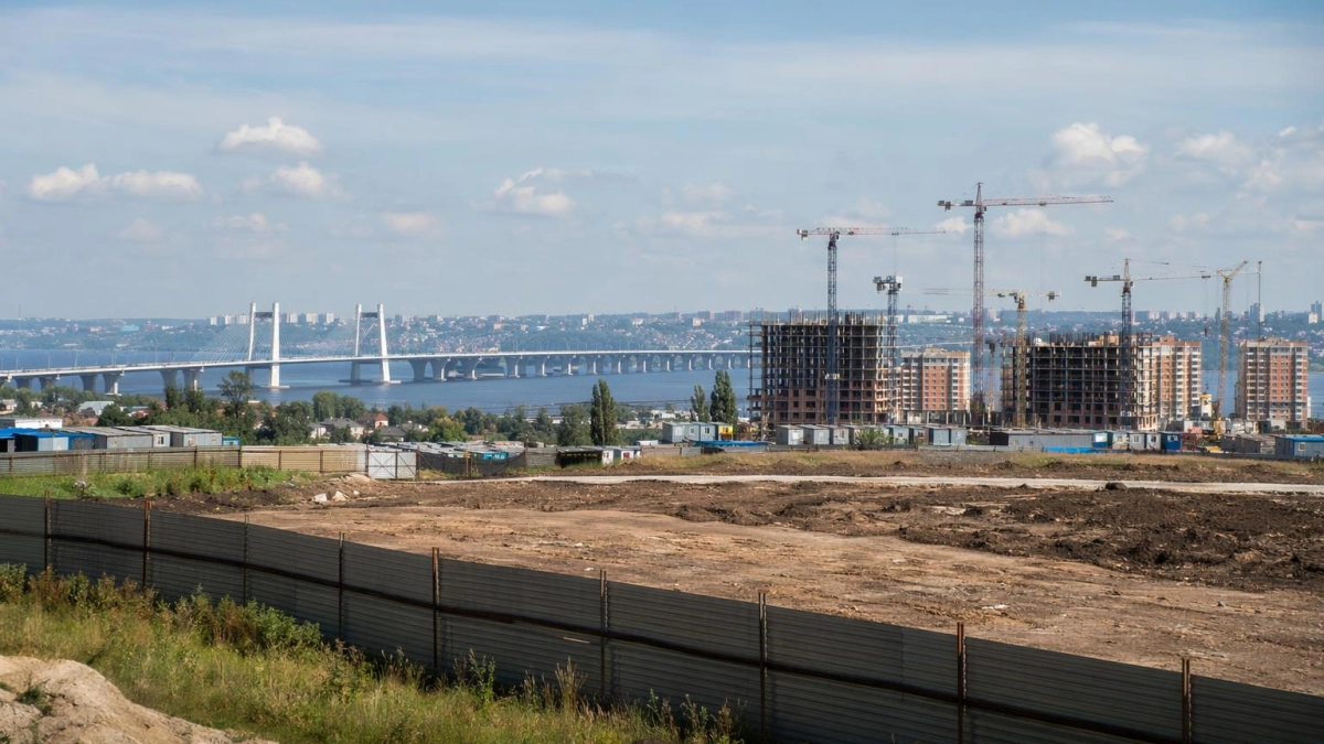 Участок у Юбилейного моста в Ярославле за 131 млн рублей вновь не продали