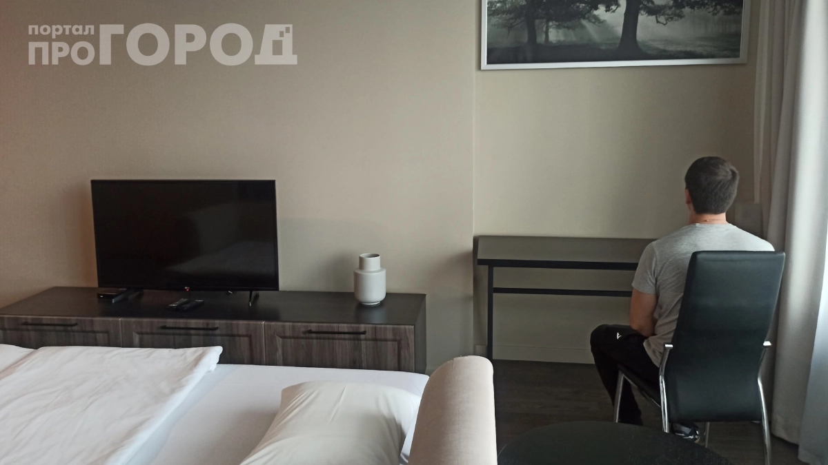 Сняли квартиру посуточно, а за вами уже следят: вот 5 мест, которые нужно проверить первым делом