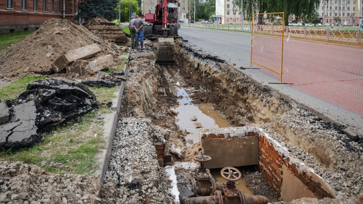 Миллиард рублей на 11 километров труб: в Рыбинске стартовал капремонт теплотрасс, который затронет почти 100 тысяч жителей