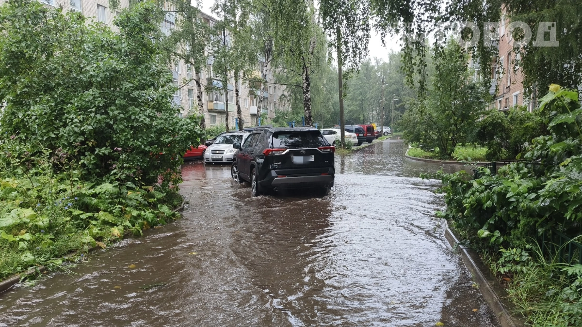 Погода-хамелеон накроет Центральную Россию: дожди сменятся палящим солнцем