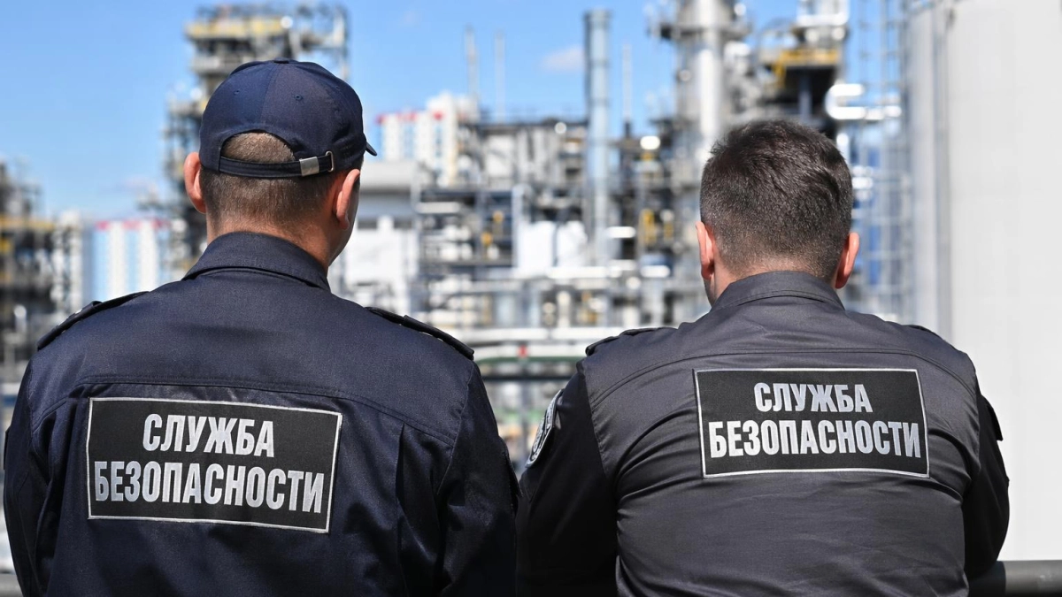 Атаки дронов и ликвидация последствий урагана: главные новости за июль