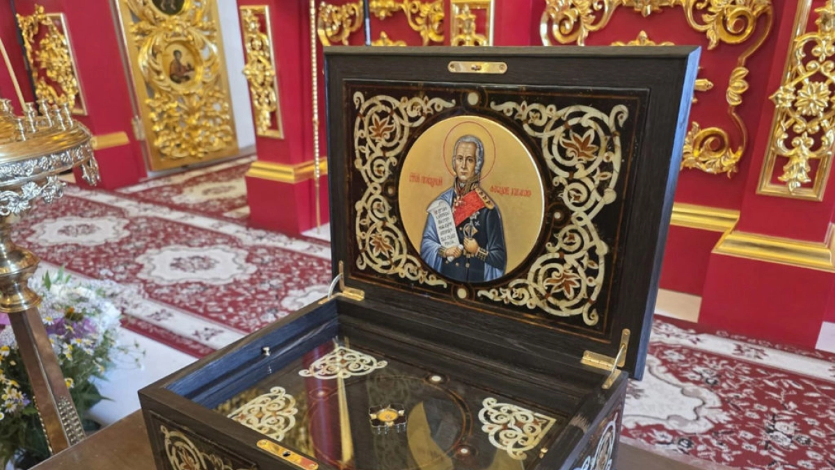 Святыню с мощами Феодора Ушакова встретят в двух монастырях Ярославля