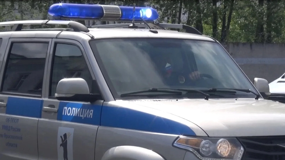 В Ярославском районе мужчина выстрелил в соседа: ему не понравился шум мотоцикл