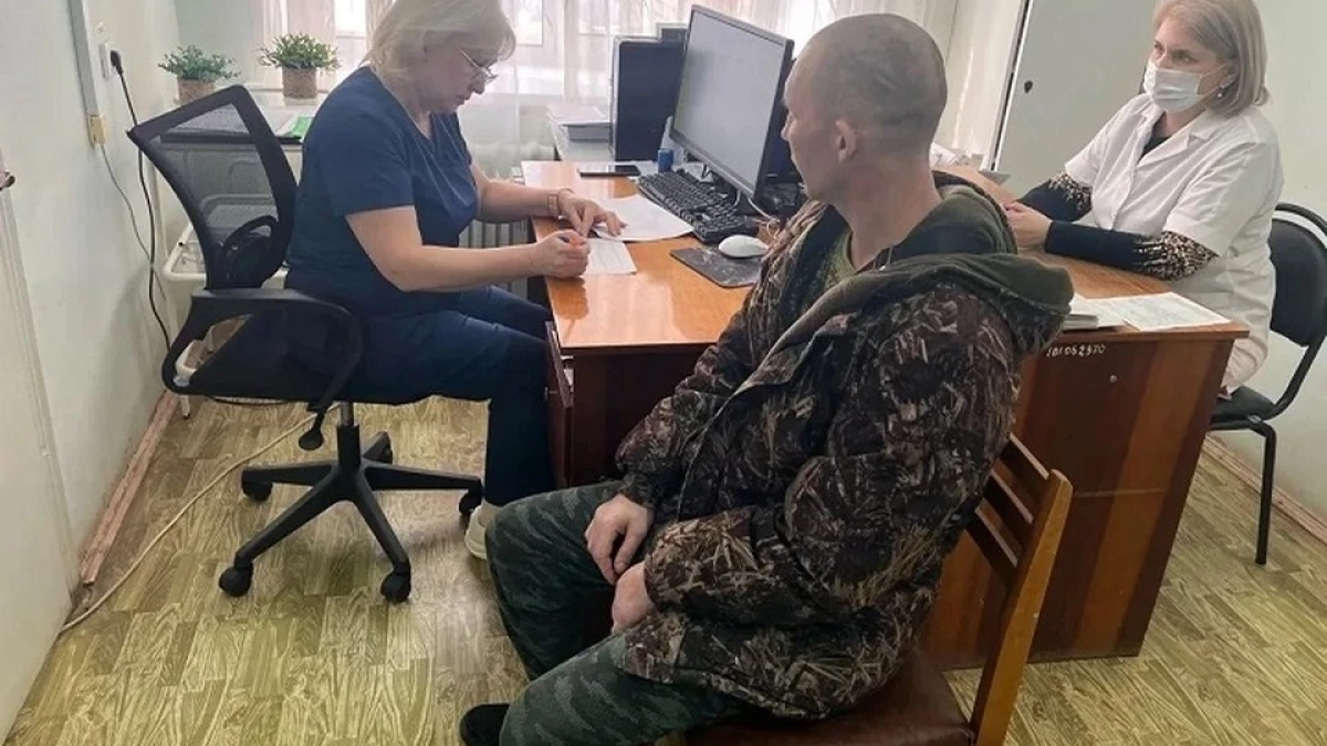 В Ярославской области участников СВО направляют на диспансеризацию с доставкой в госпиталь