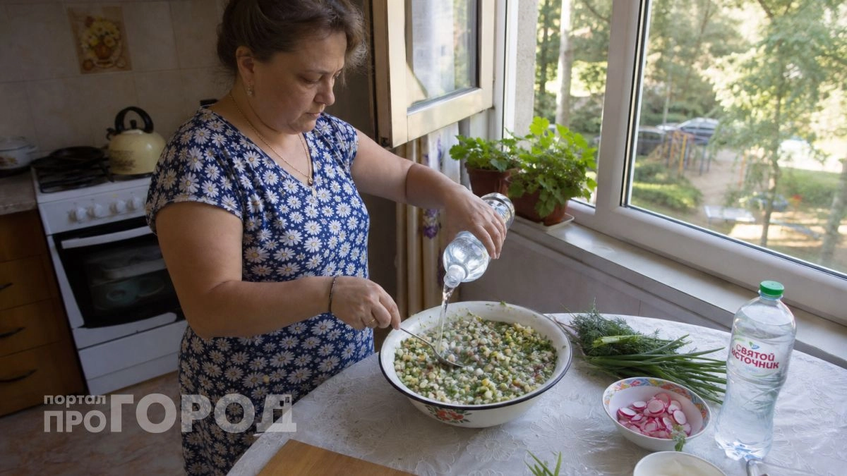 Хватит портить окрошку квасом: шеф-повар показала рецепт на воде, который стал главным хитом лета 2026 года