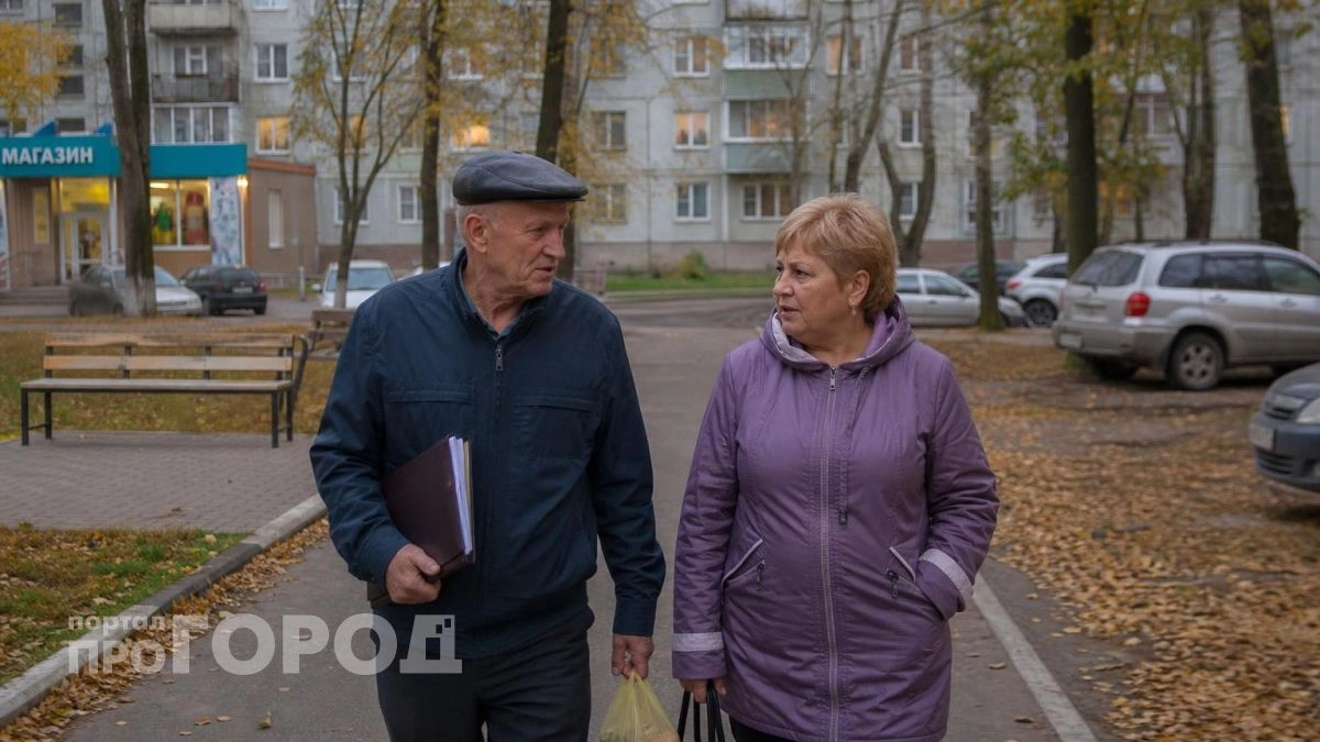 Надеялся на спокойную старость с пенсией в 33 тысячи: жена ушла сразу после того как деньги пришли на карту