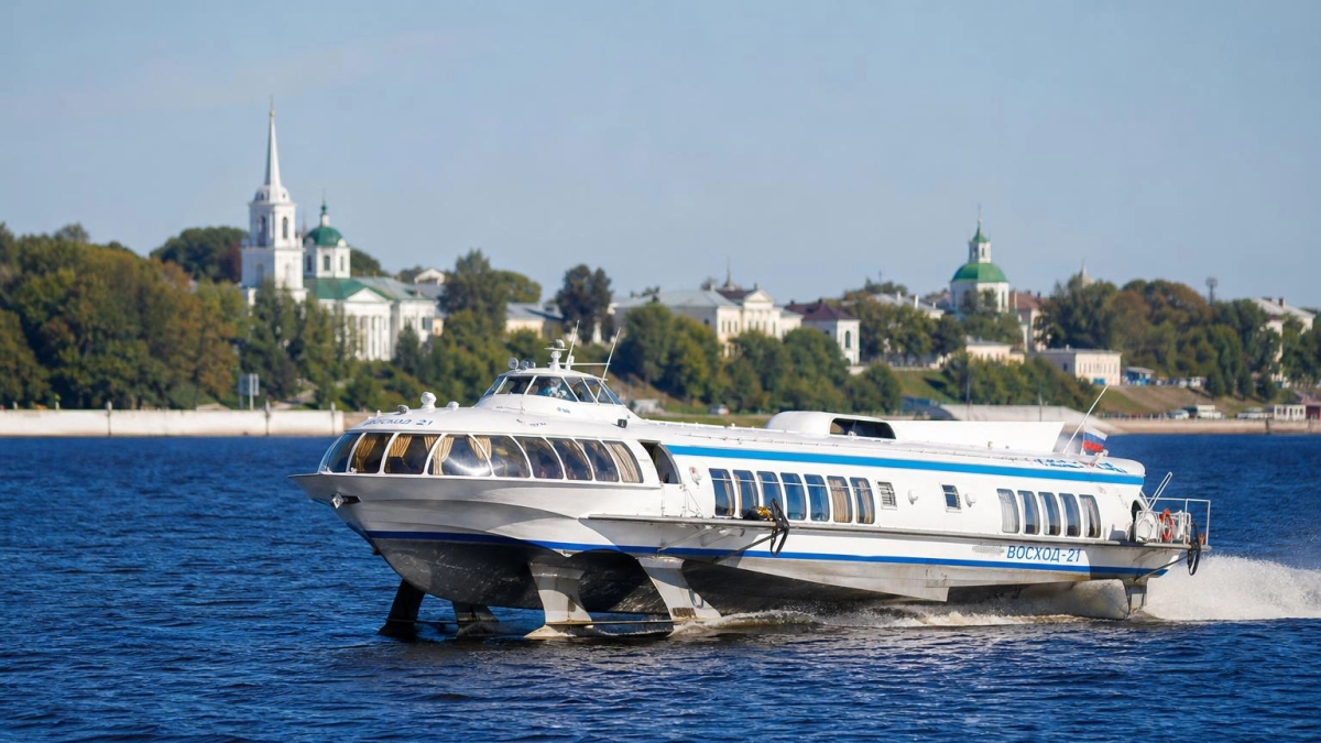 Между Костромой, Ярославлем и Плёсом с 27 августа запустят скоростной водный маршрут