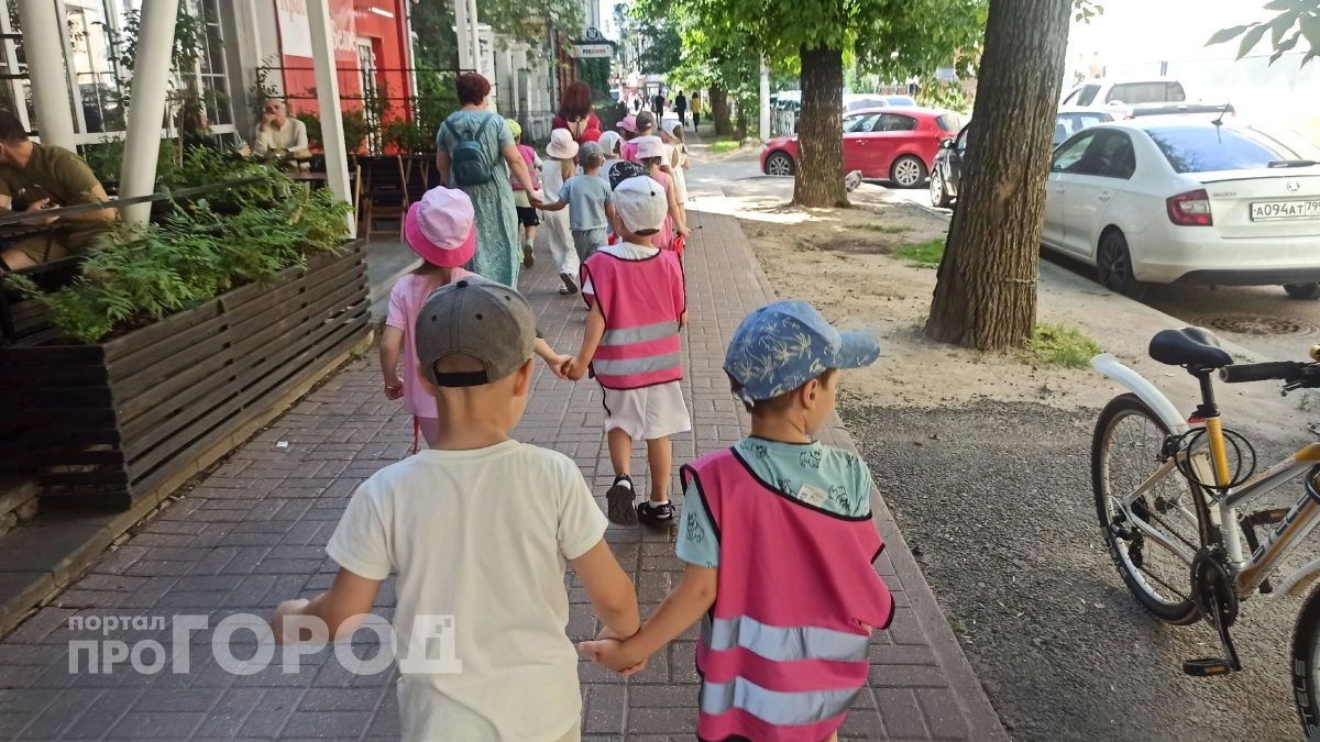 В Ярославле закрыли два детсада после атаки беспилотников