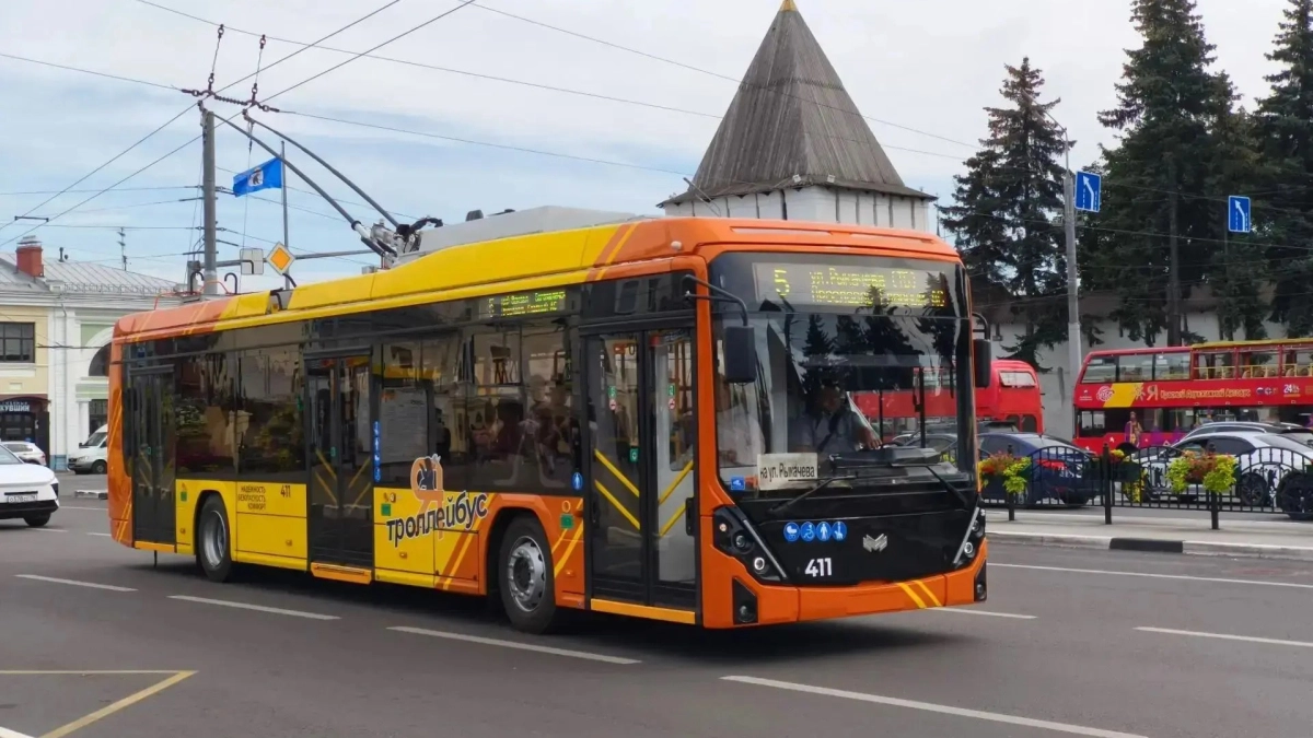 В Ярославле на линии вышли новые троллейбусы с автономным ходом