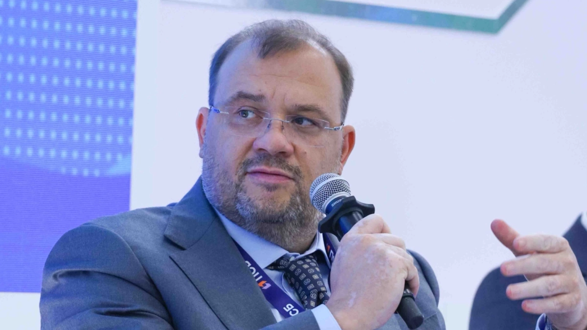 Дмитрий Макеев рассказал на ВЭФ про партнерство федерального бизнеса и регионов