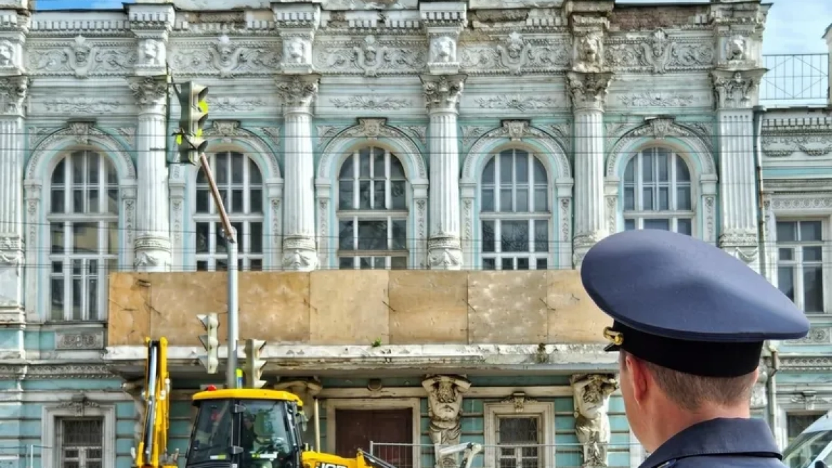 Знаменитый "Дом Дунаева" в Ярославле вернут государству и выставят на торги