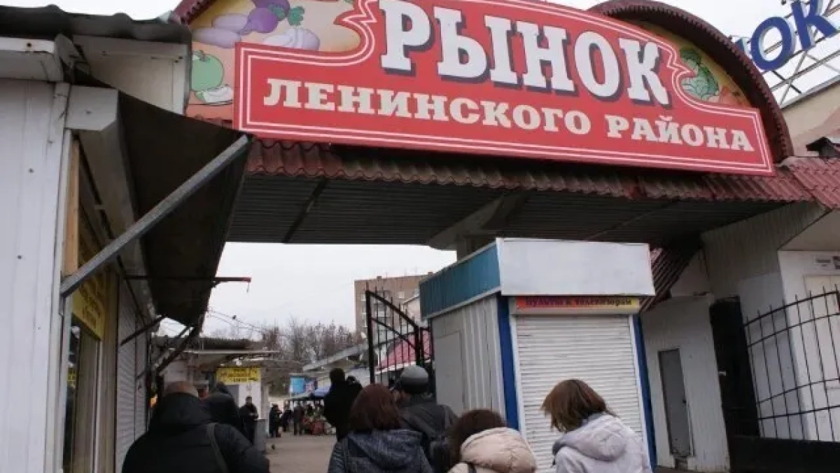 Реконструкцию Ленинского рынка в Ярославле продлили до августа 2029 года
