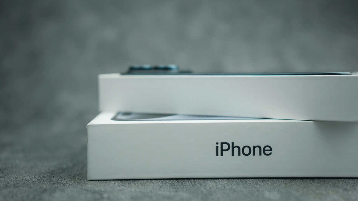 Т2 первым открыл предзаказ на iPhone 18