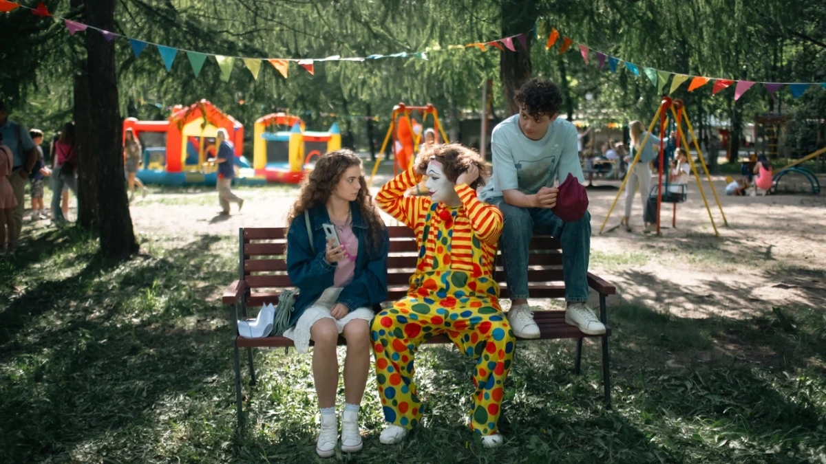 В Ярославле сняли молодежный комедийный сериал о раннем родительстве