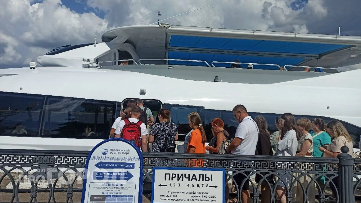 В Ярославле запустят 108 речных рейсов до Толги и Вакарево