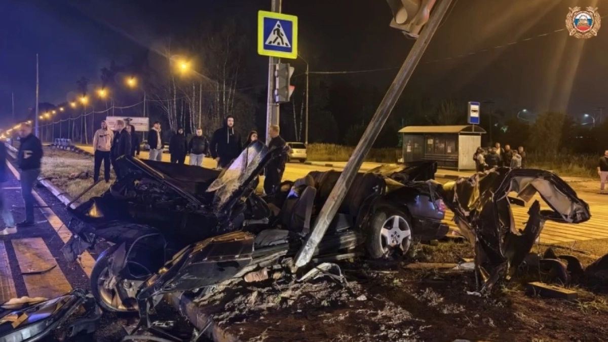 В Ярославле вступил в силу приговор водителю Mercedes за смертельное ДТП на М-8