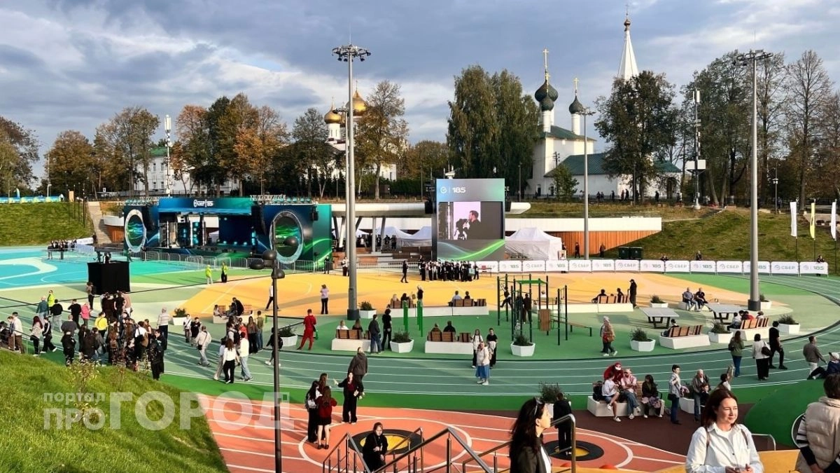 Обновленный стадион «Спартаковец» в Ярославле закрывают на ремонт спустя неделю после открытия