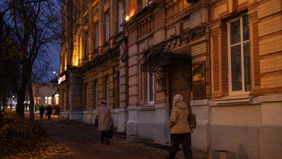 В Ярославской области архитектурной подсветкой оборудуют семь зданий и мост