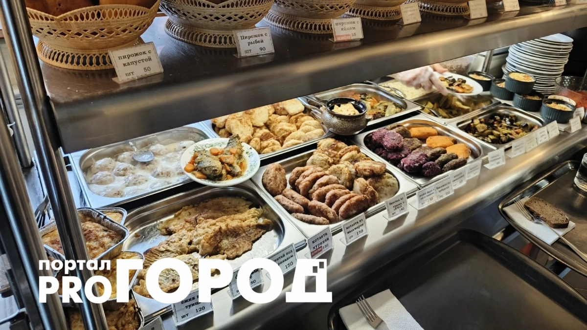 Что съесть в монастырской столовой в Ярославле: ежики из тунца, жюльен и котлеты из кальмаров, соленое овсяное печенье