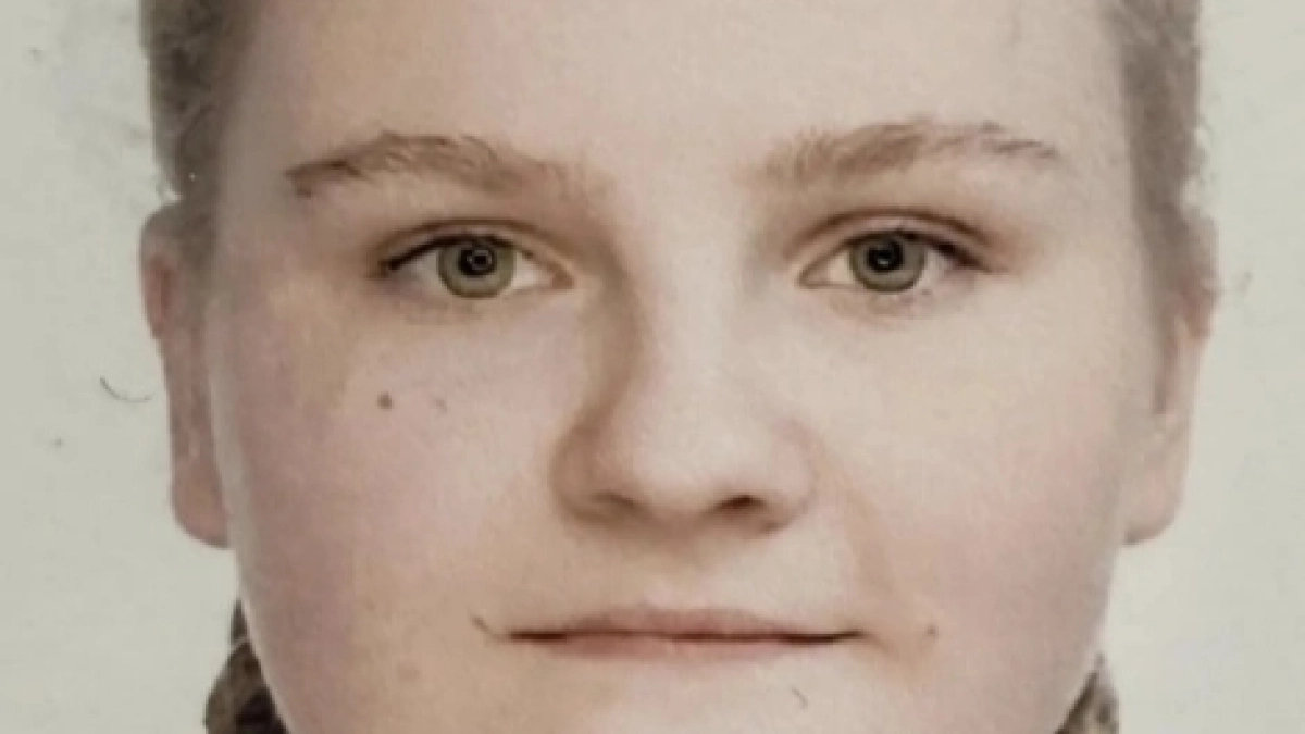 В Ярославле полиция разыскивает бесследно пропавшую 16-летнюю Юлию Балмасову
