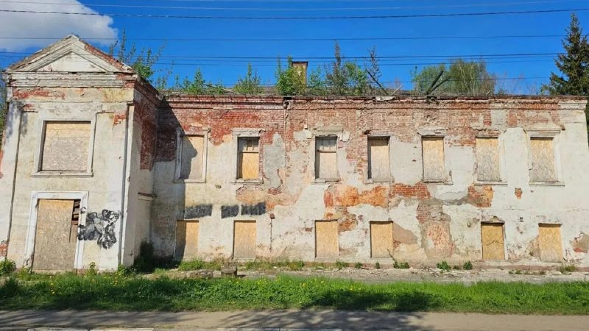 В Ростове Великом начали восстановление земской управы XIX века