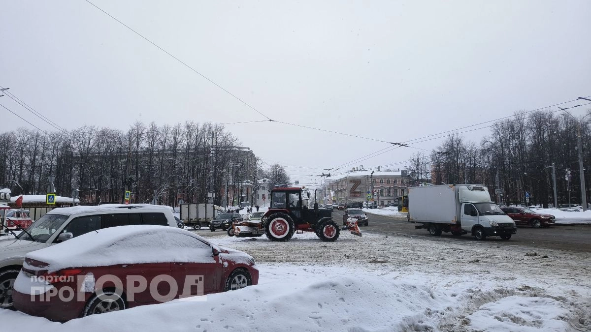 Ярославская мэрия заявила о готовности дорожной спецтехники к зимней уборке