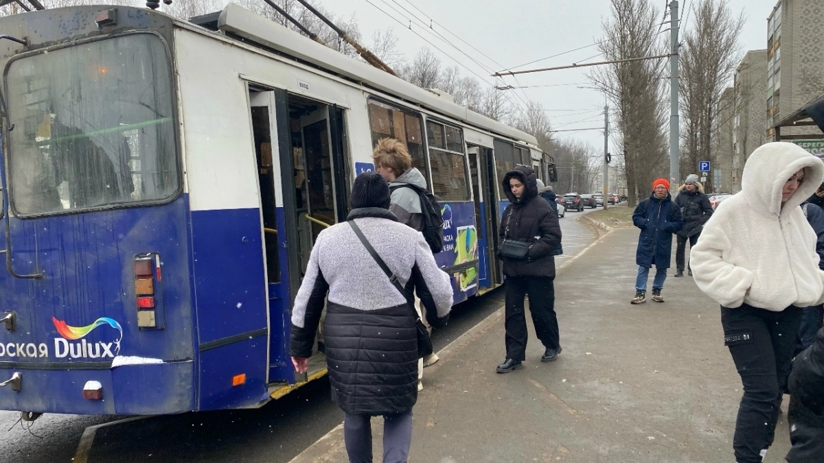 В Ярославле снимут сорок процентов троллейбусных проводов ради чистого неба