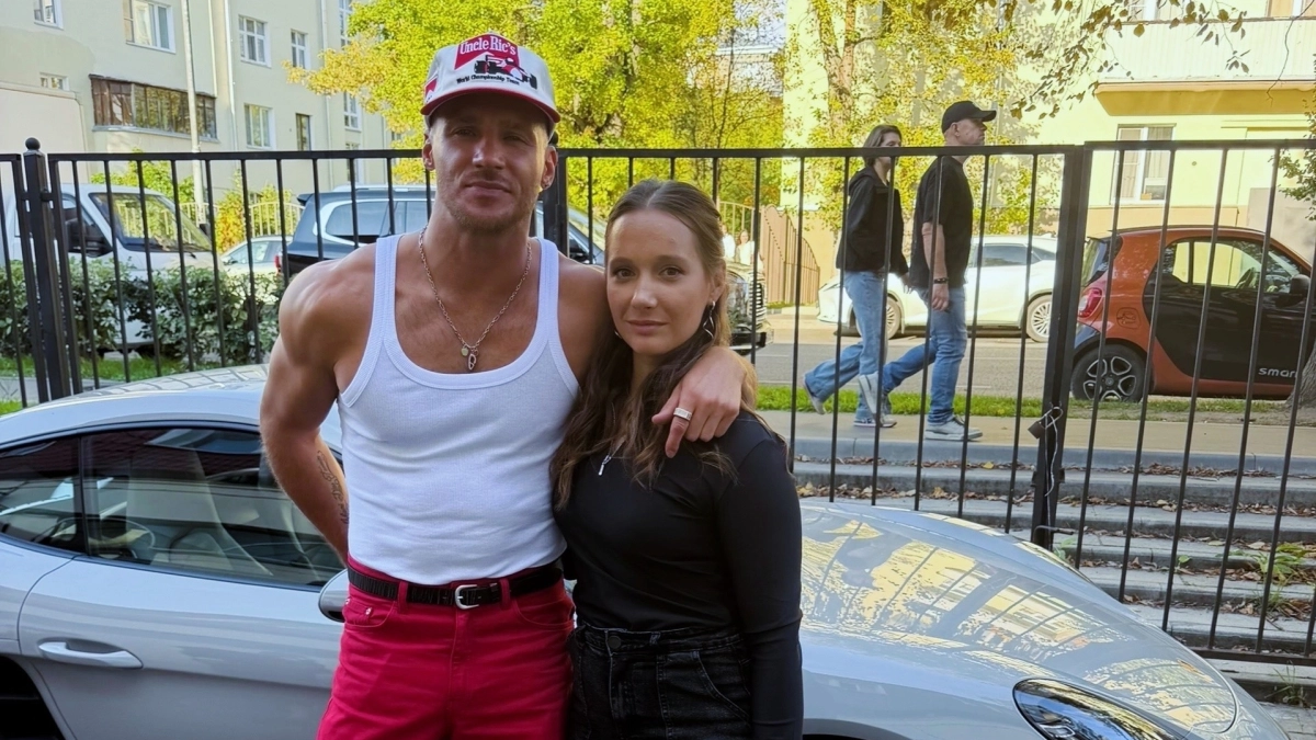 Наездница из Ярославля объяснила, почему упала в шоу «Быстрые свидания» перед Олегом Майами