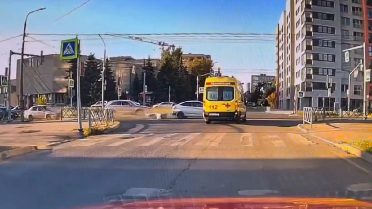 Пьяная авария на Мышкинском проезде обернулась для ярославца арестом авто