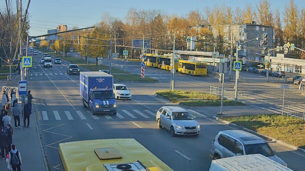 В Ярославле на Ленинградском проспекте сбили человека и скрылись