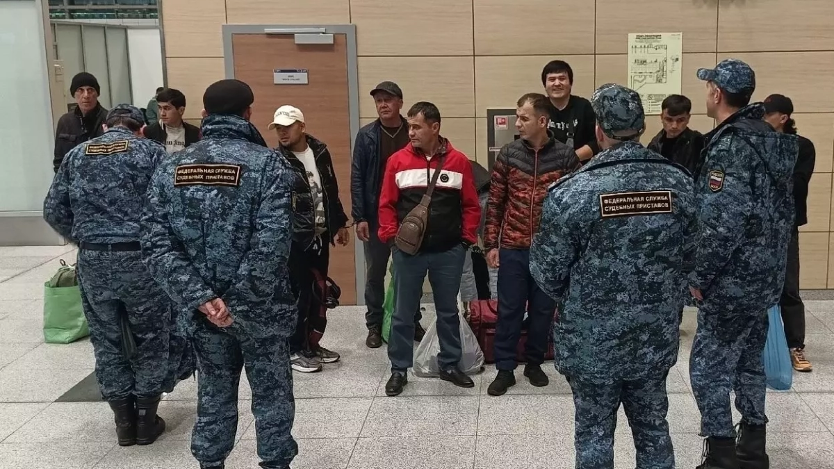 Из Ярославской области выдворили 283 мигранта с запретом на въезд на пять лет