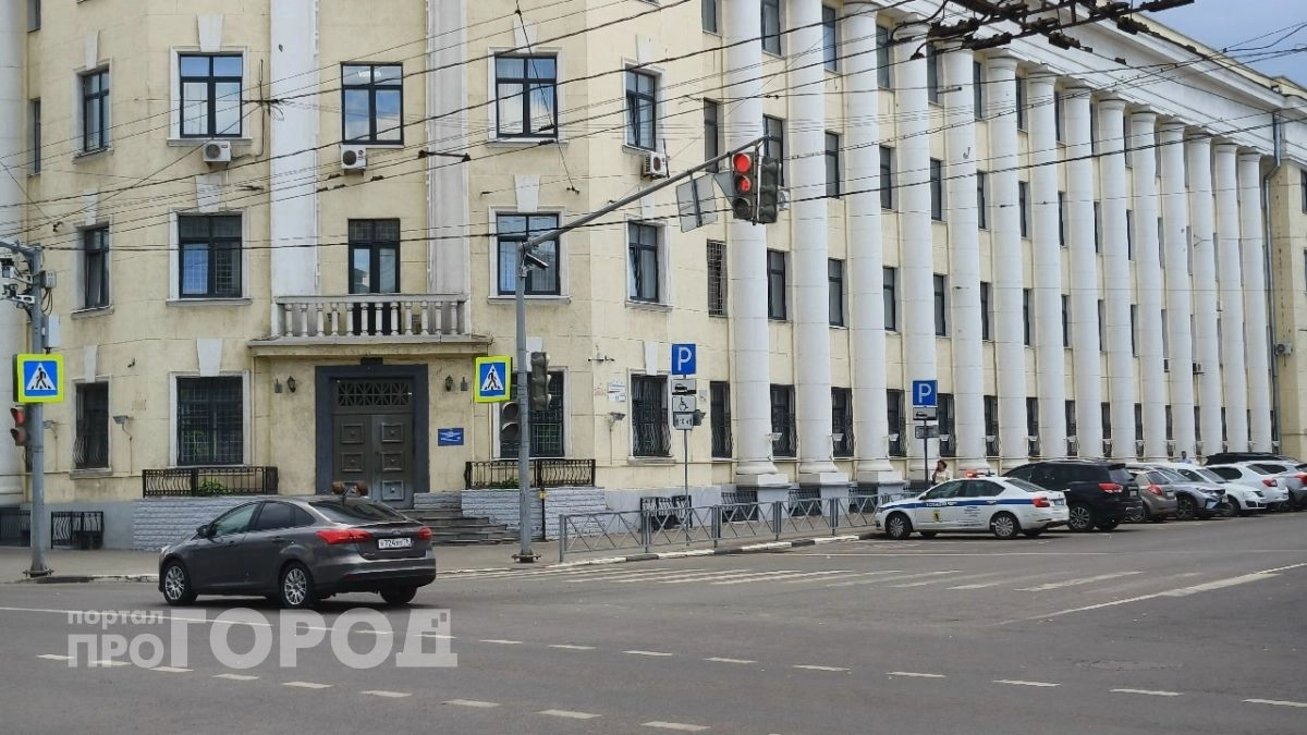 Серийный бьюти-вор обчистил два сетевых магазина во Фрунзенском районе Ярославля