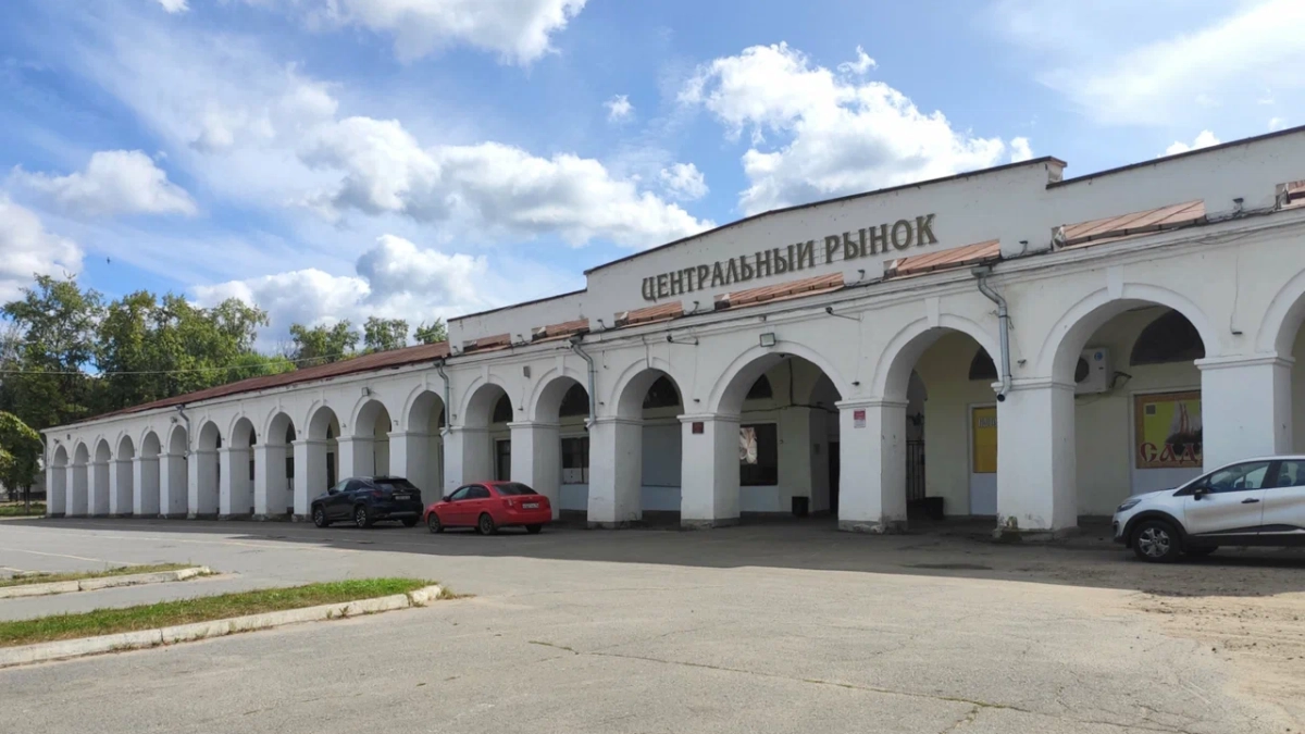 Центральный рынок Ростова Великого планируют продать под современное общественное пространство