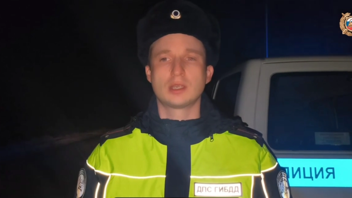 Водитель грузовика насмерть переехал рабочего во время ремонта дороги под Любимом