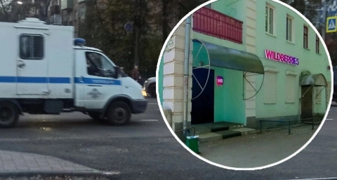 Разборки на Вайлдберриз в Ярославле: грузчику с товаром пробили колеса